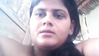 Indian Amateur MILF With Big Boobs