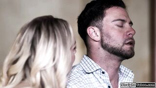 Sexaddict undressing ifo her counselor