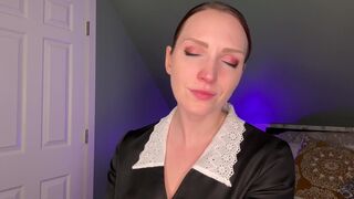 SneezeGoddess - Dust and Vacuum Trigger Sneezing and Nose Blowing