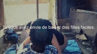 Baise en exterieur et creampie, brune en chaleur avec un etranger noir