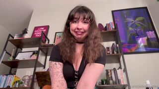 JadesJungles - CEI JOI Bully Makes You Eat Your Cum off her Converse!