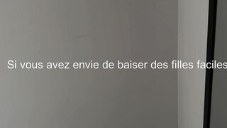 Voyeuse espionne une francaise en train de sucer et de baiser