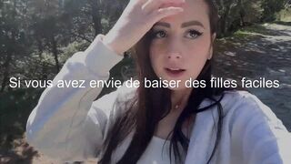 Elle attend que son mec lui suce la chatte et la baise