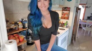 Freya Reign - You Really Want The Pie