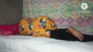 Stepmom in Full Romantic mood- Indian Stepmom Pinki stay one night with her stepson in naked, she seduced and fucked