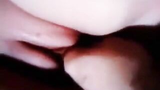 Närbild svensk knytnäve