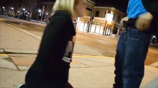 Sauer entsaftet: Öffentlicher Blowjob auf der Kreuzung