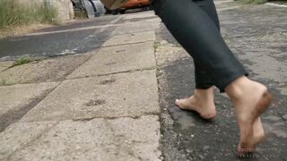 Cruel Anettes Fetish Store - Minnie Manga - POV Watch Her Feet Get Dirty