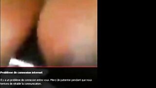 Ivoirienne sexy avec des gros seins à la webcam