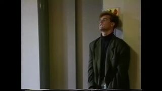 Brunette Horny Is Satisfied to Suck a Hard Cock Before She Was Fuckedet