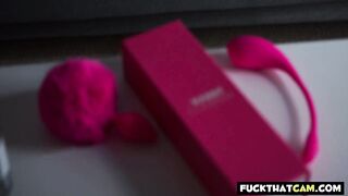 Naughty Solo Webcam Girl Squirts with Anal Toy and Pussy Play