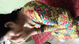 Desi hot girl invite her collage boyfriend in his room and