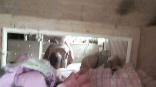 Petite amie masquee faisant du sexe pour la premiere fois devant une camera