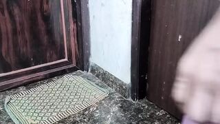 School girl ko paise dekar jabar dasti pel diya