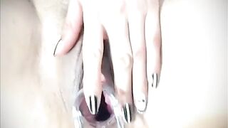 Rose's Fleshy Gaping Pussy on Webcam