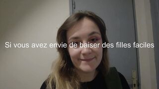 Coquine francaise se masturber avec un gode dans une eglise