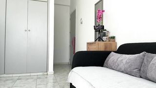 Blonde Babe Squirts from Anal Hardcore