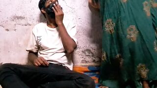 ????I Fuck My Bhabhi In Kichen Room When She is Cooking