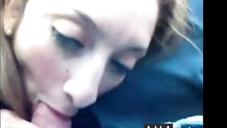 Je fais une pipe à un inconnu dans le train