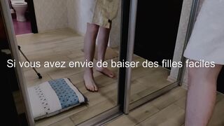 Pipe et ejac devant le miroir