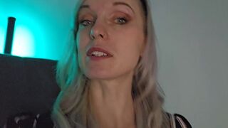 Lexi Snow - Your New Giantess Mommy