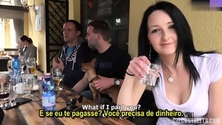 Garç Peitos Deliciosos Não Resistiu Ao Dinheiro E Cliente - Legendado