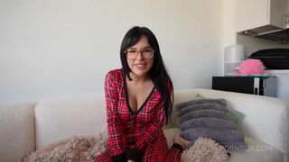 Effy Cutie Blowjob Practice With Bff Turns Into Raw Sex