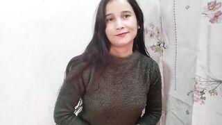 Chacha ke n rahne par chachi ko jabar dasti pel diya