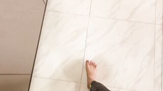 Busty MILF Gives Me an Unexpected Blowjob and Fuck