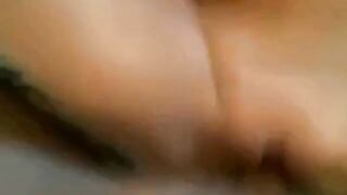 STOR-TITTED SVENSK BRABE FUCKS på webbkamera med partner