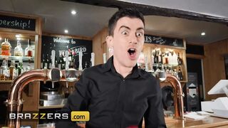 BRAZZERS - Drinks Are No Longer On The Bar Menu After Zoe Grey's Squirting, Only A Pussy Fuck With The Bartender's Cock