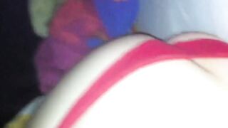 Deutsche Amateur-Ehefrau in den Arsch gespritzt