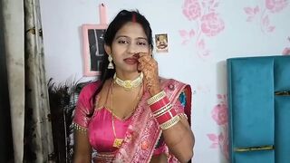 indian coupleShares bed with StepMom while his StepSister hides under the bed