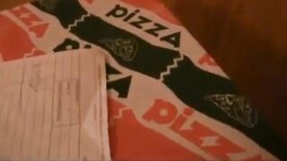 Amateur Arschfick mit dem deutschen Pizzaboten