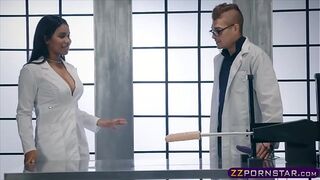 Cute ebony tries the newest fucking machine with a big dildo
