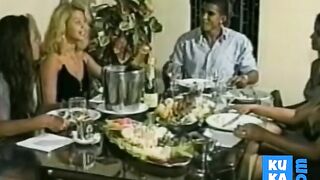 Busty Amateur's Vintage Porn Shoot