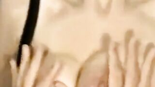 Deutscher Amateur reifen mit schlaffen Brüsten aus