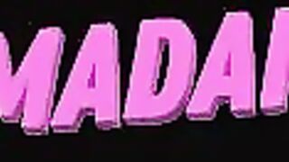 Solo Female Webcam: Anal and Throat Play