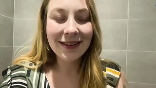 Cheated on Her Boyfriend and Recorded on Video
