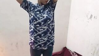 ne paise dekar meri chut mari