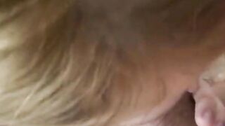 Deep-Throating American MILF Girl