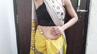 Chacha ne meri chachi ko jabar dasti pel diya