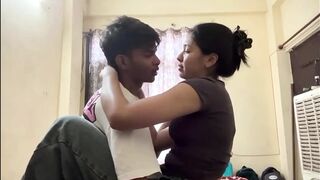 Hot Indian Desi GF-bf Hotel Viral Sex Video