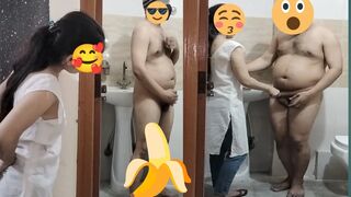 Indian bhabhi ne dever ko hilate huye dekha aur chudba li