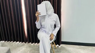 Hijab nurse and hospital director involved in sex scandal