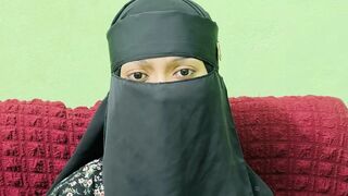 I want to fuck my sexy Bhabhi when her husband not at home