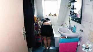 Morning Fuck in the Bathroom