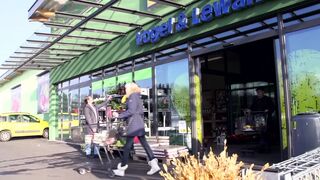 Tattooed redhead with small tits gets her pussy smashed