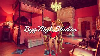 Granny Carmen's Christmas Suck & Fuck Creampie 112824fap