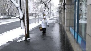 21 Sextreme - Mature Beauty Malya Has a Hot Winter Date with a Hard Dick